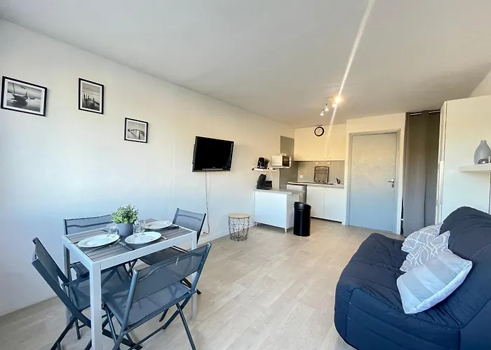 3 Pers. Avec Parking, A 450 M Des Plages - Fr-1-338-420 Sète